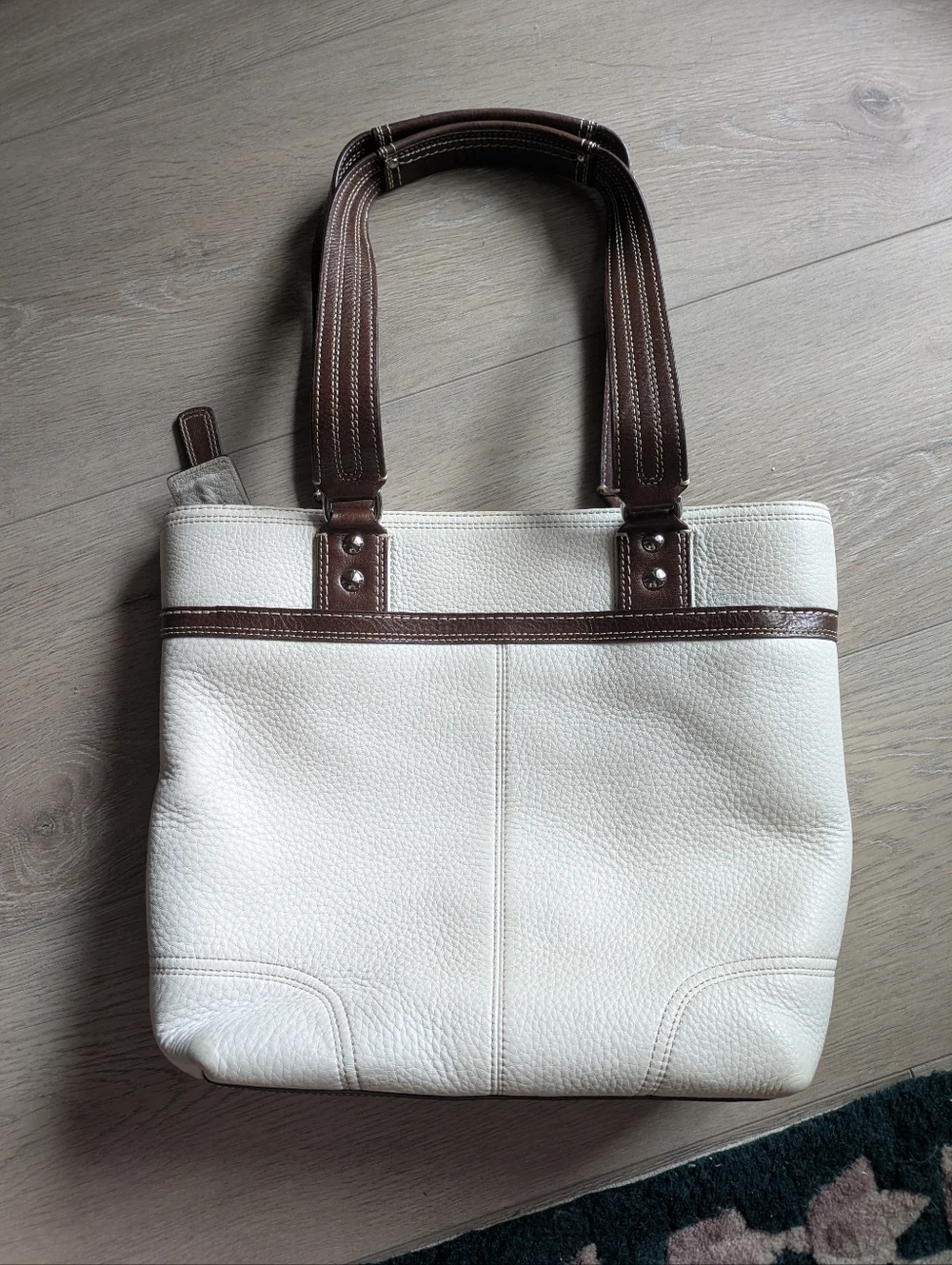 COACH Hampton y2k pebbled leather brown & cream shoulder turnkey tote bag - Picture 1 of 5